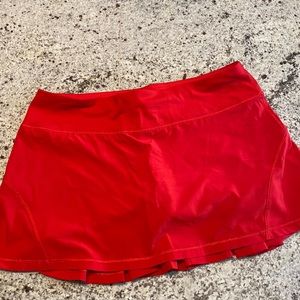 Lululemon athletic skirt with ruffles and shorts underneath. Size 8.